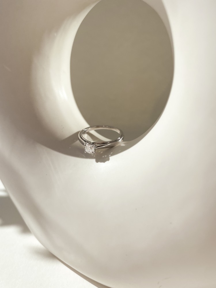 14 krt gouden Ring witgoud briljant 0.40 crt. - Afbeelding 2